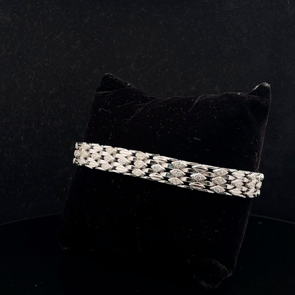 Silver Man's Three Line Kaju Katli Bracelet