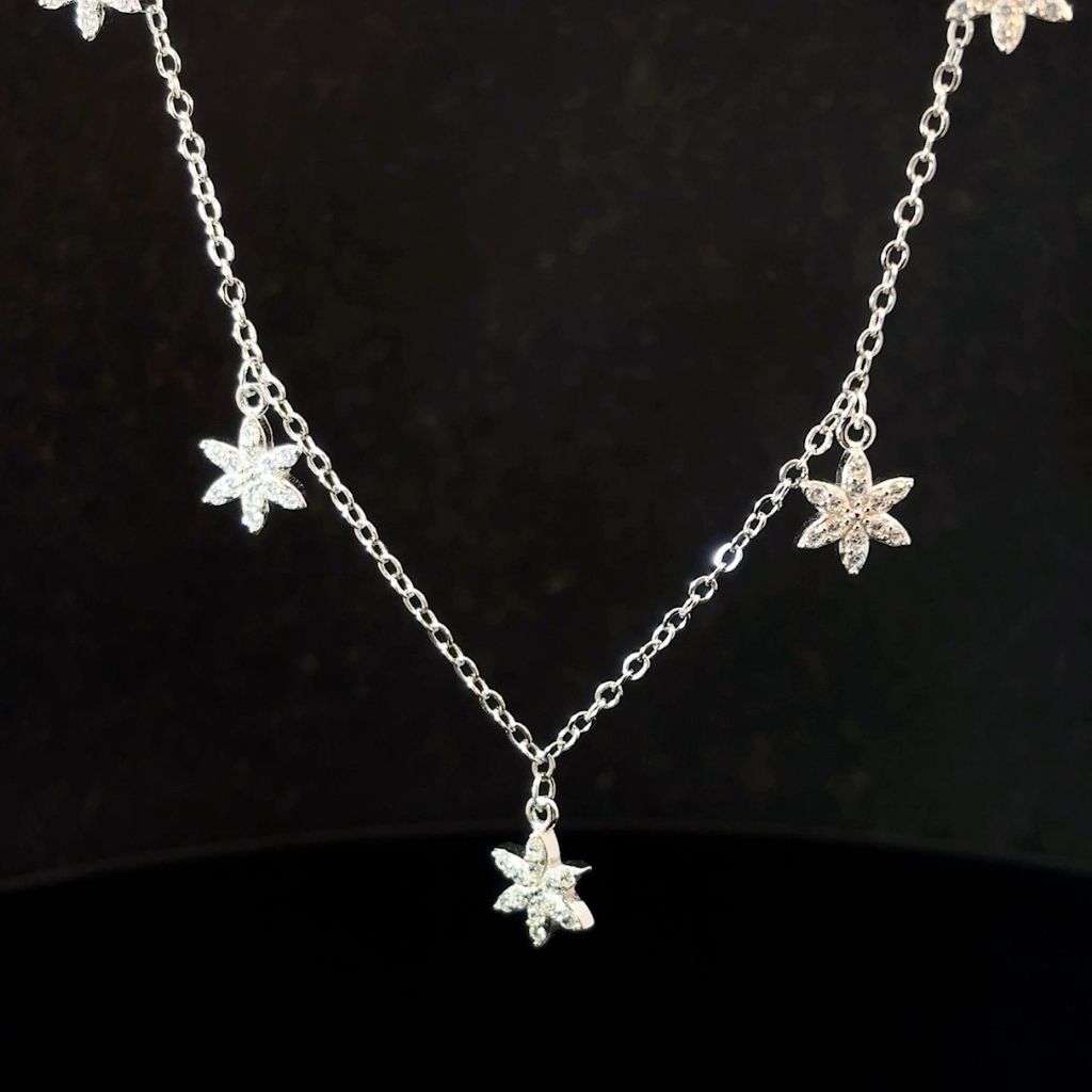 Star Shape Women Dokiya