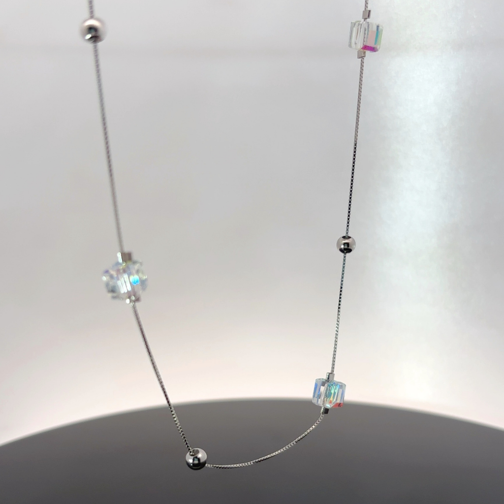 Square Stone Women Dokiya